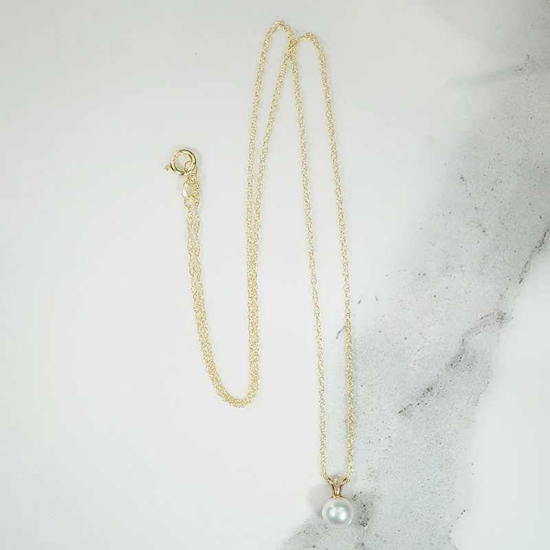 Ladies crisp geometric necklaces -Cultured Pearl & Gold Solitaire Necklace