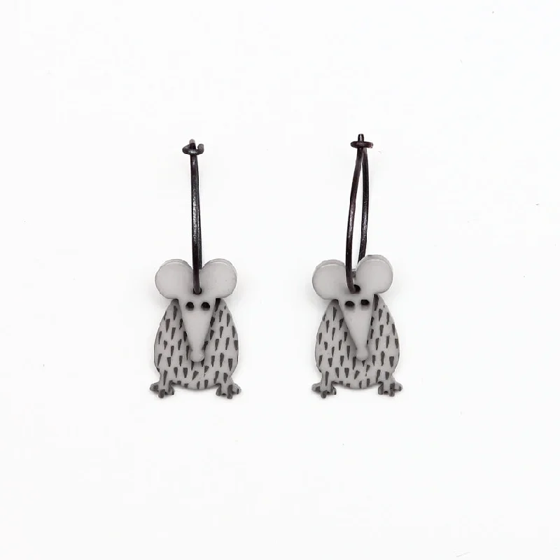 Ladies Earrings for Mentor Glow-Lene Lundberg K-Form Grey Mice Earrings