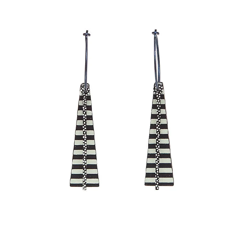 Ladies Earrings for Volunteer Shine-Lene Lundberg K Form Abstract Tapered Striped Earrings