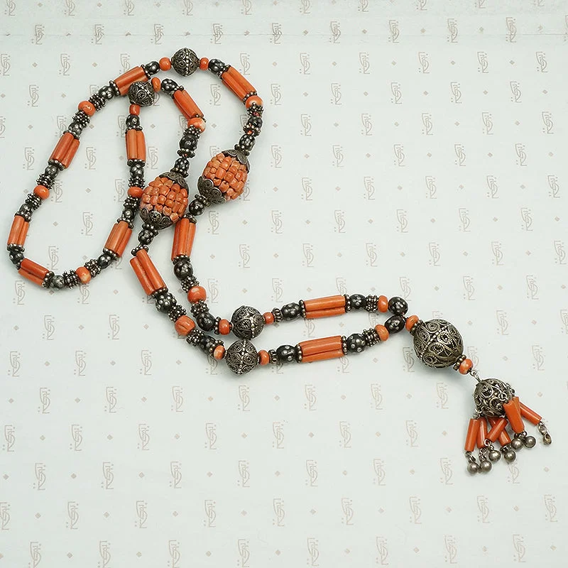 Ladies cherished antique necklaces -Chinese 19th Century Tasseled Bead Necklace