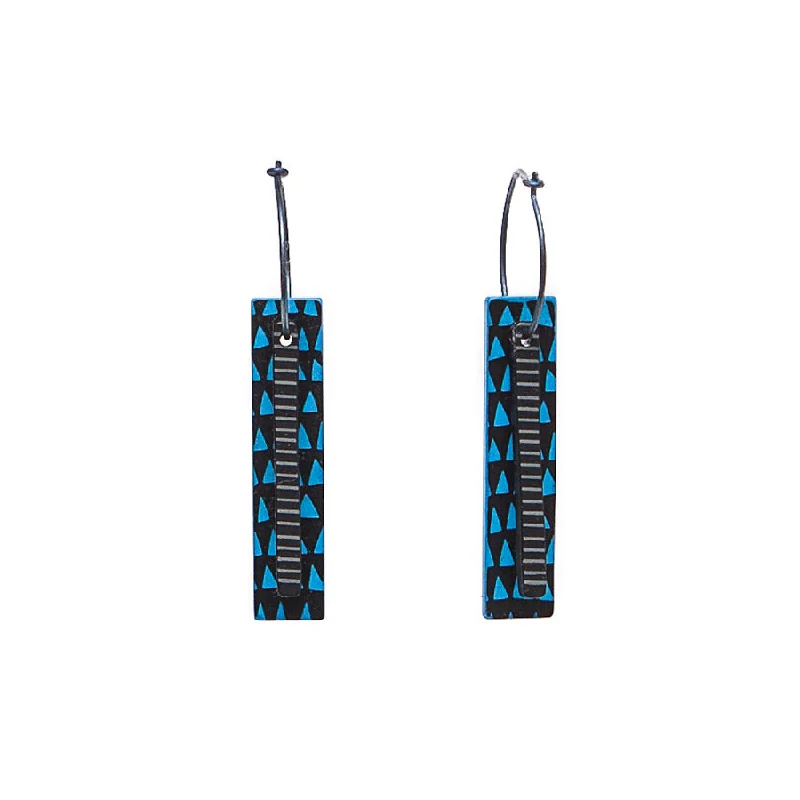 Ladies Earrings with Heart Glow-Lene Lundberg K Form Long Black/Blue Tab Earrings