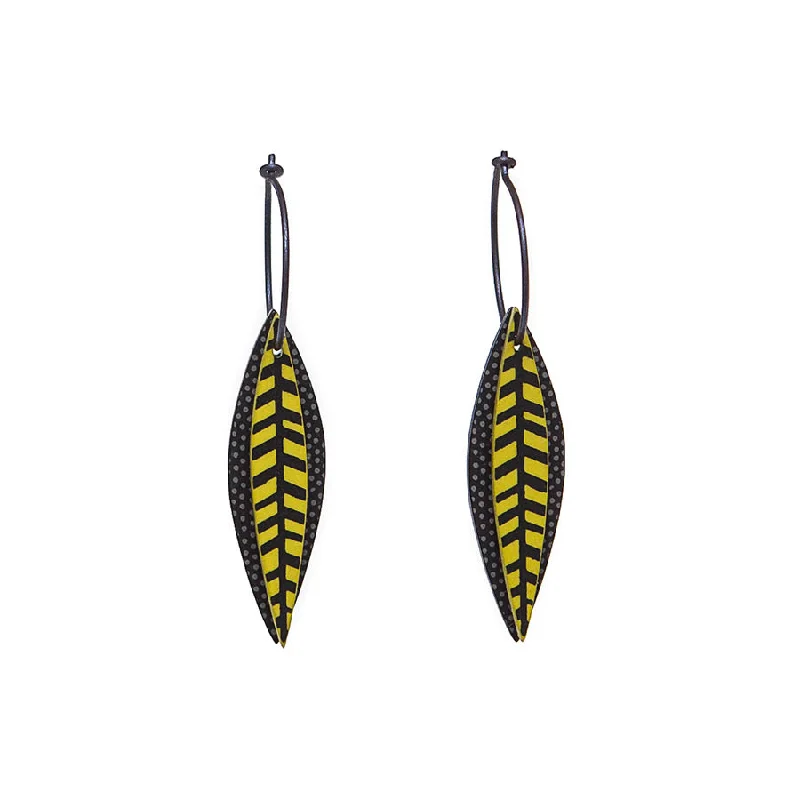 Ladies Earrings Trendy Spark-Lene Lundberg Black/Chartreuse Veined Leaf Earrings