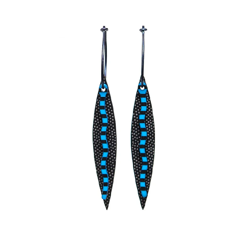 Ladies Earrings Thin Spark-Lene Lundberg Narrow Double Black/Blue Leaf Earrings