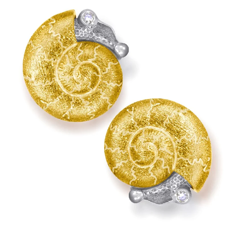 Ladies Earrings Wave Shine-Gold Baby Snail Earrings with White Diamonds