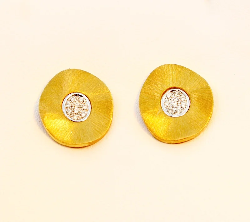 Ladies Earrings for Explorer Spark-Gold Round Post Earrings with Diamond Pave Center